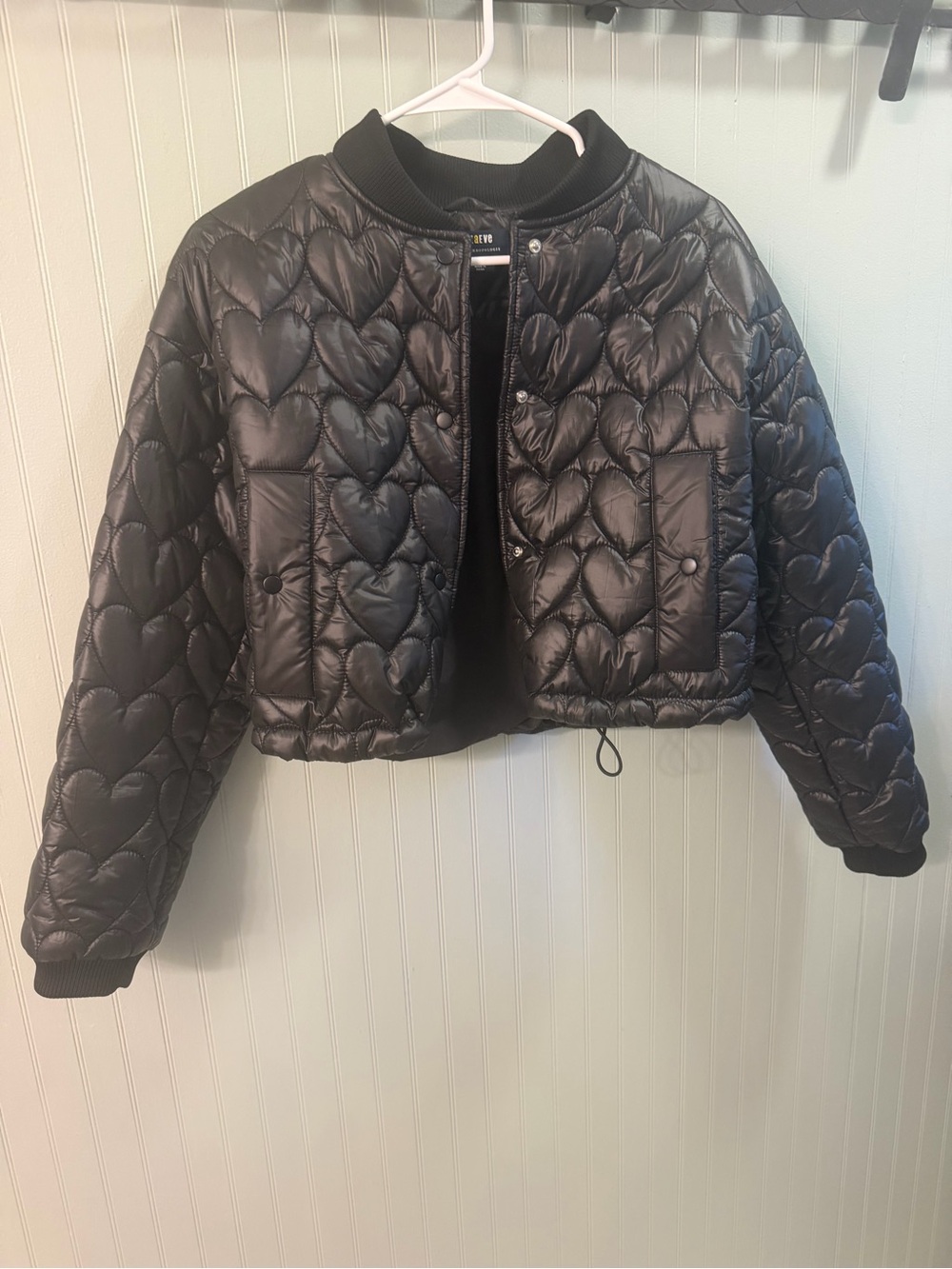 Anthropologie Black Quilted Heart-Pattern Cropped Puffer